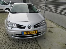 Renault Mégane - Megane 1.6-16V Tech Line, ECC, NAV, 1e eig, winterset