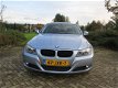 BMW 3-serie - 318i Business Line/ Navi / opendak/ NAP/APK - 1 - Thumbnail