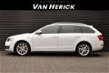 Skoda Octavia Combi - 1.6 TDI Ambition Businessline Automaat / Compleet - 1 - Thumbnail