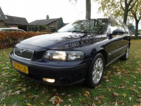 Volvo V70 - 2.4D - 1