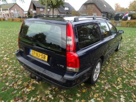 Volvo V70 - 2.4D - 1