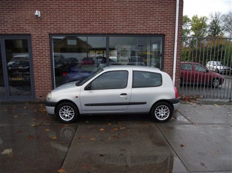 Renault Clio - 1.4 RT - 1