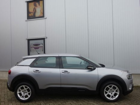 Citroën C4 Cactus - 1.2 PureTech nw. model Navigatie Parksens. Clima Cruise - 1