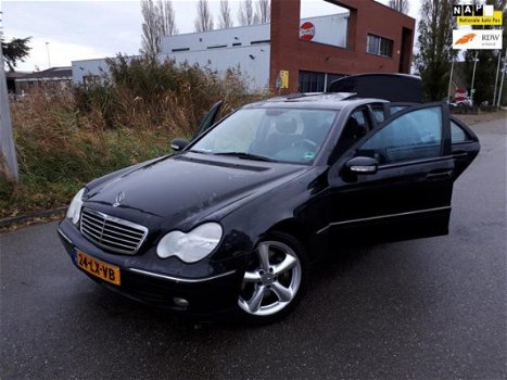 Mercedes-Benz C-klasse - 200 K. Elegance RIJD ZEER GOED/NAP/APK/AIRCO/OPEN DAK /INRUIL MOG - 1