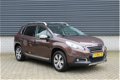 Peugeot 2008 - 1.2 PureTech 82pk Allure / navi / panoramadak - 1 - Thumbnail