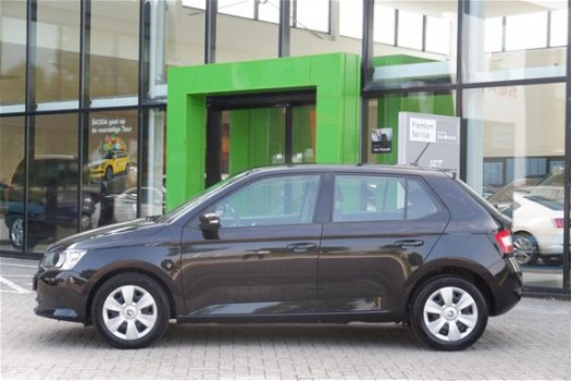 Skoda Fabia - 1.0 TSI Greentech 95pk Drive | Navigatie | Airco | Cruise - 1