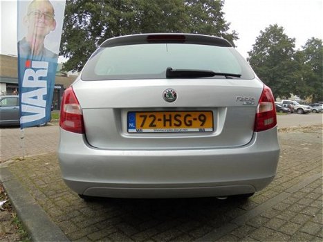 Skoda Fabia Combi - 1.4 16V AMBIENTE - 1