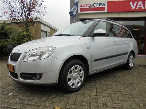 Skoda Fabia Combi - 1.4 16V AMBIENTE - 1