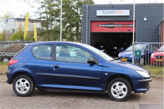 Peugeot 206 - 1.4 XR - 1