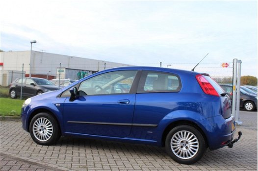 Fiat Grande Punto - 1.2 Dynamic DEALER ONDERHOUDEN GARANTIE - 1