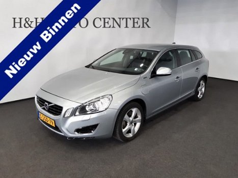 Volvo V60 - 2.4 D6 AWD Plug-In Hybrid Pure Limited - 1