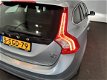 Volvo V60 - 2.4 D6 AWD Plug-In Hybrid Pure Limited - 1 - Thumbnail