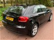 Audi A3 - 1.6 TDI Attraction Business Edition - 1 - Thumbnail