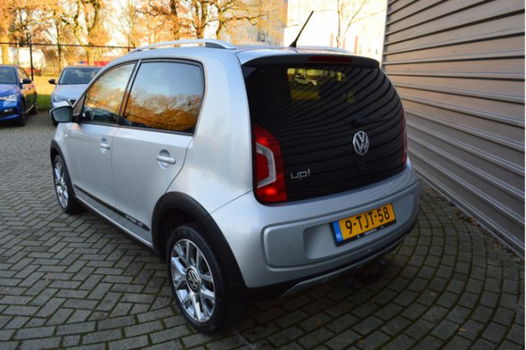 Volkswagen Up! - 1.0 75PK CROSS-UP AIRCO/CRUISE/PDC INCL FIETSENREK - 1