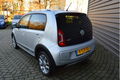 Volkswagen Up! - 1.0 75PK CROSS-UP AIRCO/CRUISE/PDC INCL FIETSENREK - 1 - Thumbnail