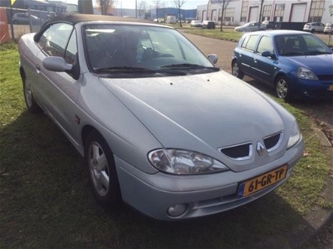 Renault Mégane Cabrio - 1.6-16V Expression - 1