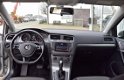 Volkswagen Golf - 1.6 TDI Comfortline /NETTE AUTO/climate control/eerst eigenaar/navigatie/NL auto - 1 - Thumbnail