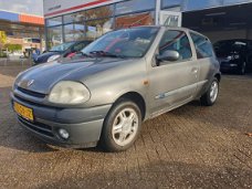 Renault Clio - 1.4-16V Ludo