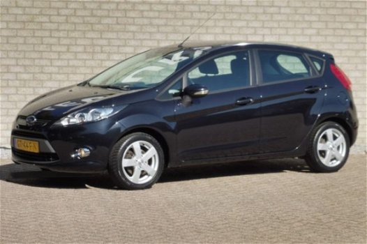 Ford Fiesta - 1.25 60PK TITANIUM Airco/5Drs/Trekhaak/ 91433 Km - 1