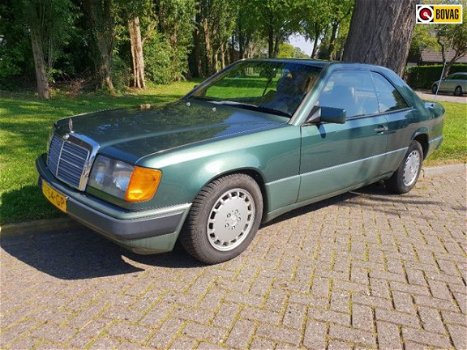 Mercedes-Benz 300-serie - 200-500 (W124) 300 CE - 1