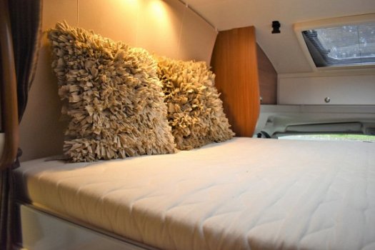 Adria MATRIX PLUS M 680 SL ENKELE BEDDEN+HEFBED LUCHTVERING - 7