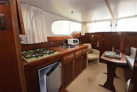 Chris Craft 34 Double Cabin Replica - 4