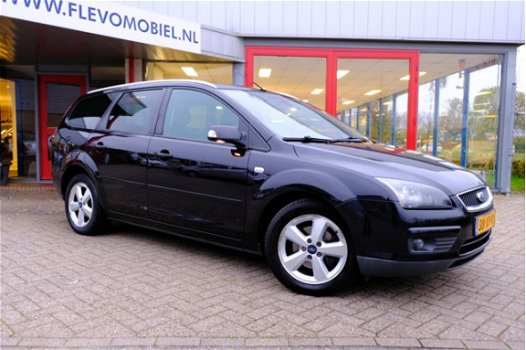 Ford Focus Wagon - 1.6-16V Titanium Clima/PDC/Navi/Stoelverw - 1