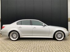 BMW 5-serie - 525i 2004 M-PAKKET/20''BBS LMV/6VERSN/NAP/ETC