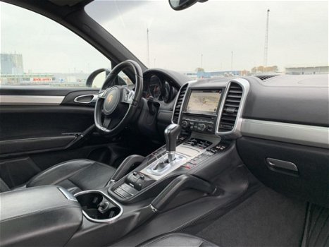 Porsche Cayenne - 3.0 D Aut, Xenon, Panoramadak, Navi - 1