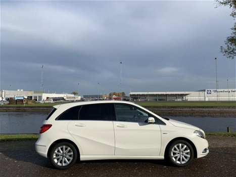 Mercedes-Benz B-klasse - 200 Ambition, 115dkm, stoelverwarming - 1