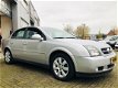 Opel Vectra - 2.2-16V V-line 157Dkm., Clima, Cruise, Nieuwstaat - 1 - Thumbnail