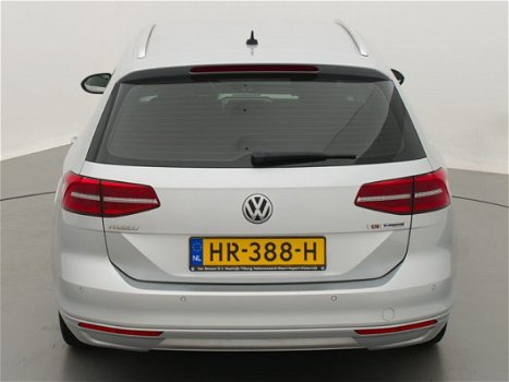 Volkswagen Passat Variant - 1.6 TDI VARIANT 120 PK DSG, CRUISE, NAVI, CLIMA, PDC - 1