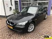 BMW 5-serie - 520d Corp.L. BnsEd I * NAVIGATIE - 1 - Thumbnail