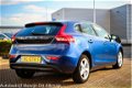 Volvo V40 - 2.0 D2 Ocean Race Business , Business Pack Connect, Leer, Navi, Panoramadak - 1 - Thumbnail