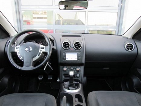 Nissan Qashqai - 1.6 Connect Edition Navi Panoramadak Trekhaak - 1