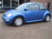 Volkswagen New Beetle - 2.0 Highline - 1 - Thumbnail