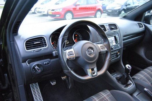 Volkswagen Golf - 2.0 GTI navi, stoelverwarming, multi stuur, led - 1