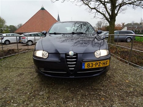 Alfa Romeo 147 - 1.6 T.Spark Veloce Progression LPG G3 + Nieuwe APK Nu 1.975, - 1