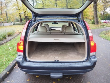 Volvo V70 - 2.4 D Edition I, YOUNGTIMER - 1