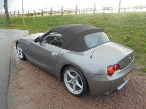 BMW Z4 Roadster - 3.0i z4 3.0 6 cilinder airco navigatie zwart leer 17lmv pdc - 1