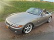 BMW Z4 Roadster - 3.0i z4 3.0 6 cilinder airco navigatie zwart leer 17lmv pdc - 1 - Thumbnail