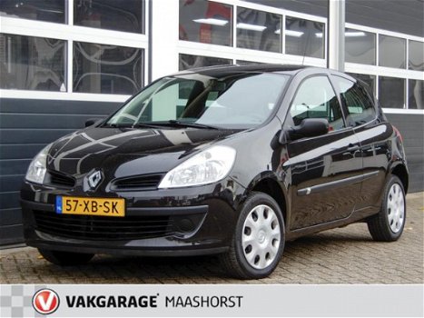 Renault Clio - 1.2-16V Authentique / airco - 1