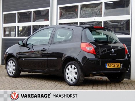 Renault Clio - 1.2-16V Authentique / airco - 1