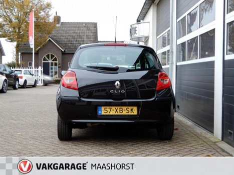 Renault Clio - 1.2-16V Authentique / airco - 1