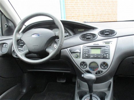 Ford Focus - 1.6-16V Futura Automaat APK 8-2020 Rijklaar - 1