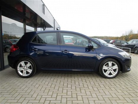 Toyota Auris - 2.2 D-4D D-Cat Executive Leder Navi 2009 - 1