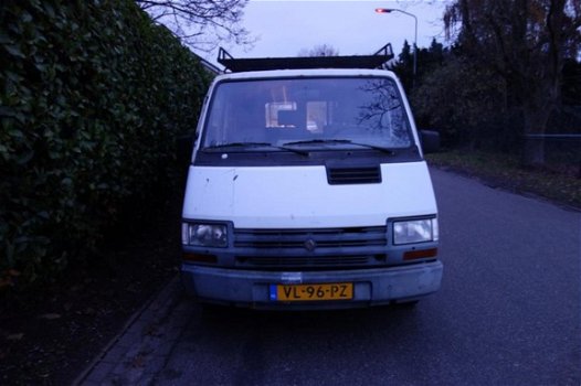 Renault Trafic - T418 Bj'07-1991 BENZINE - 1