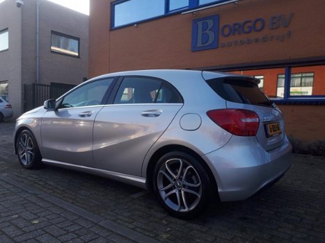 Mercedes-Benz A-klasse - 180 Edition Navigatie 4U3 Airco, navi, Nap, Bj 2013 - 1