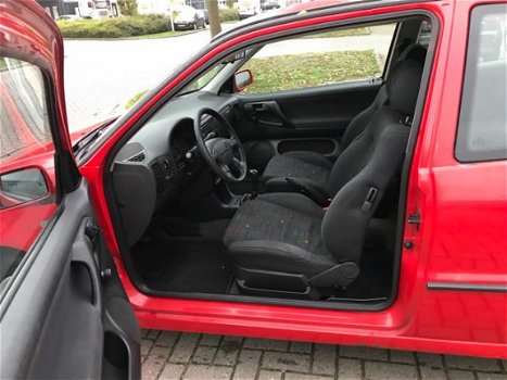 Volkswagen Polo - Inruilkoopje met APK 1.6 - 1