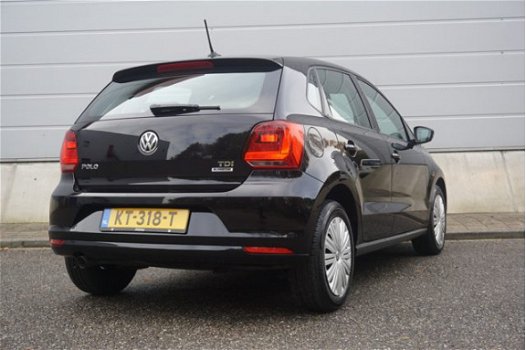 Volkswagen Polo - 1.4 TDI 90pk Comfortline + Navigatie + Cruise Control - 1